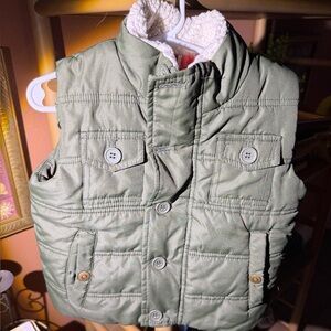 Bass Pro Shops Olive Green Quilted Vest